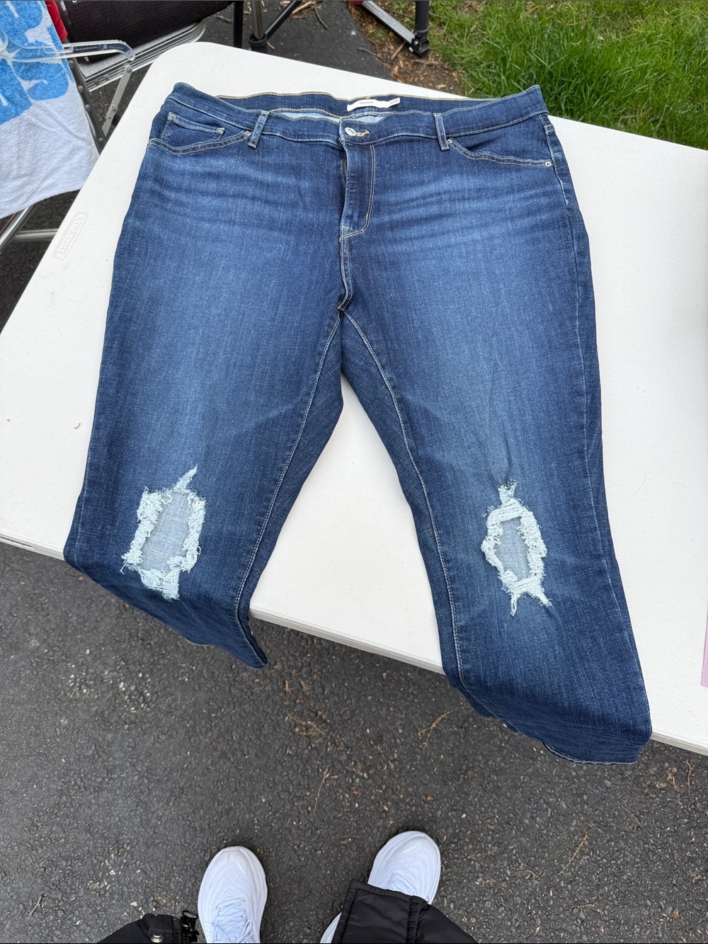 Levi's Dark Blue Distressed Skinny Jeans